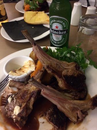 Cattleman’s Country Motor Inn - Accommodation Noosa 0