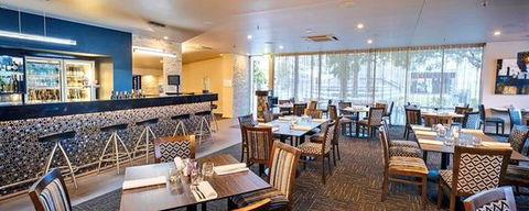 A Touch Of Salt Restaurant - Accommodation Noosa 0
