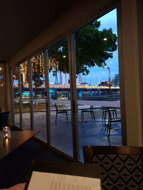 A Touch Of Salt Restaurant - Accommodation Noosa 6