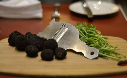 A La Bouffe Bar & Bistro - Accommodation Noosa 19