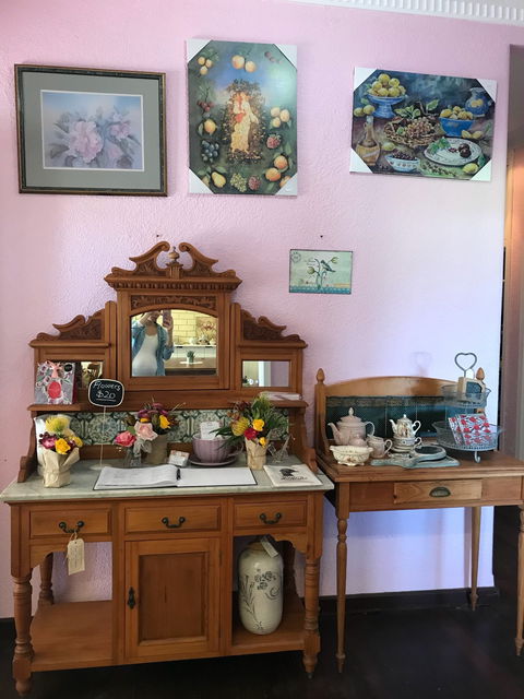 Cottage Tea Rooms - Accommodation Noosa 4