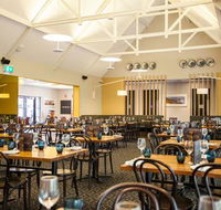 The Ship Inn - Accommodation Noosa