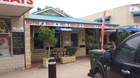 Lesueurs Gallery Cafe - Accommodation Noosa 0