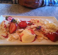 Tin Cat Cafe - Accommodation Noosa