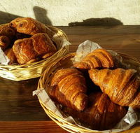 By Blackbird - Accommodation Noosa