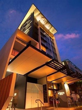 O Bar & Restaurant - Accommodation Noosa 0