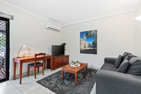 The Coffee House Apartments & Bistro - Accommodation Noosa 10