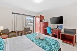 The Coffee House Apartments & Bistro - Accommodation Noosa 15