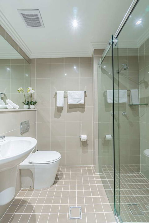 Best Western Plus Camperdown Suites - Accommodation Noosa 8