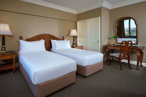 The Stamford Plaza Brisbane - Accommodation Noosa 3