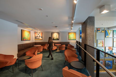TRYP By Wyndham Pulteney Street - Accommodation Noosa 5