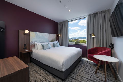 TRYP By Wyndham Pulteney Street - Accommodation Noosa 6