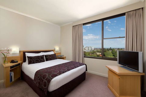 The Miller Hotel - Accommodation Noosa 4