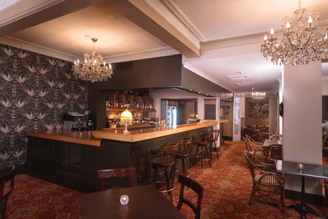 Hadley's Orient Hotel - Accommodation Noosa 6