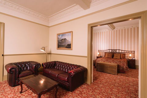 Hadley's Orient Hotel - Accommodation Noosa 7