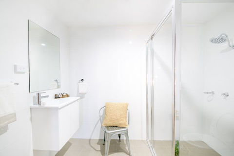 The Urban Newtown - Accommodation Noosa 2