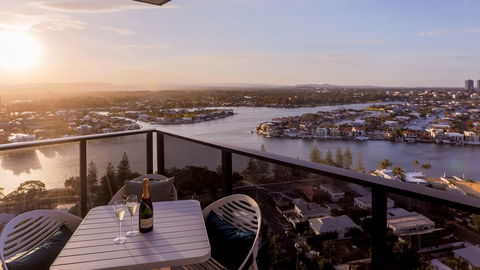 Arise Ruby Gold Coast - Accommodation Noosa 14