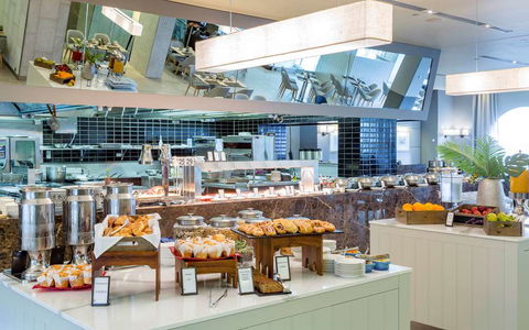 Hilton Surfers Paradise Hotel - Accommodation Noosa 10
