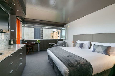 The Soho Hotel, An Ascend Hotel Coll. - Accommodation Noosa 3