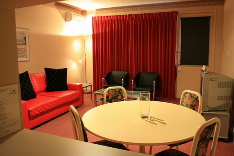 Carlton Clocktower On Lygon - Accommodation Noosa 1