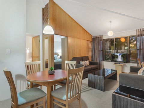The Airport International Motel - Accommodation Noosa 11