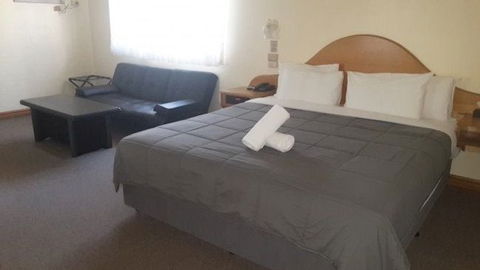 St Georges Motor Inn - Accommodation Noosa 10
