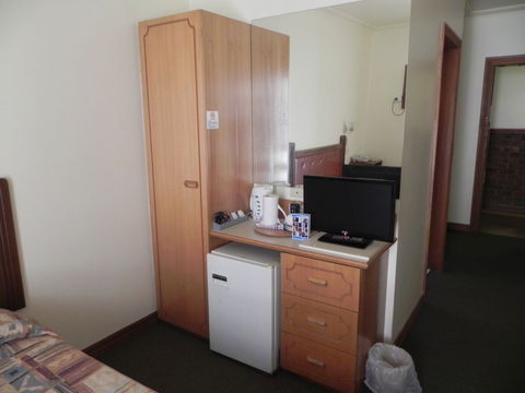 St Georges Motor Inn - Accommodation Noosa 12