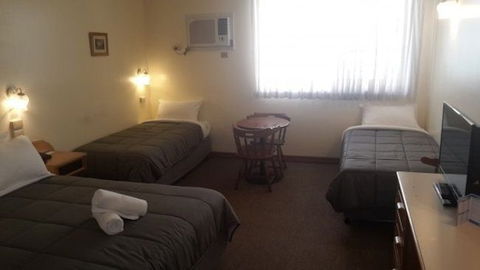 St Georges Motor Inn - Accommodation Noosa 14