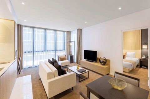 SKYE Suites Sydney - Accommodation Noosa 2