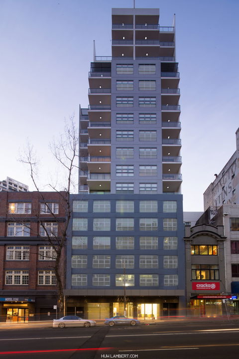Zara Tower Serviced Apartments - Accommodation Noosa 0
