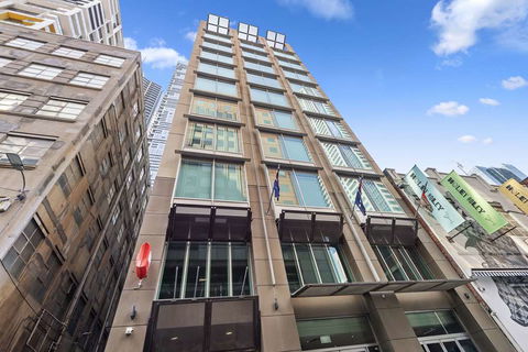 YEHS Hotel Melbourne CBD - Accommodation Noosa 2