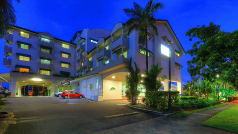 Cairns Sheridan Hotel - Accommodation Noosa 0