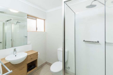 NIghtcap At Balaclava Hotel - Accommodation Noosa 0
