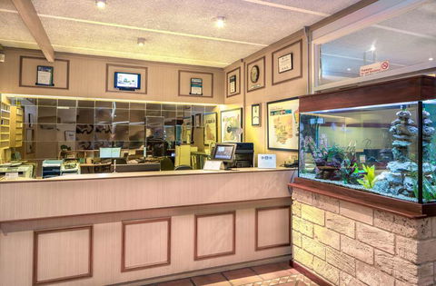 Hospitality Geraldton, SureStay By BW - Accommodation Noosa 1