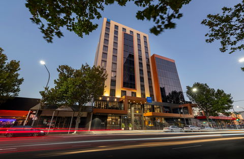 TRYP By Wyndham Pulteney Street - Accommodation Noosa 0