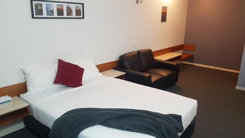 Ayr Traveller's Motel - Accommodation Noosa 5