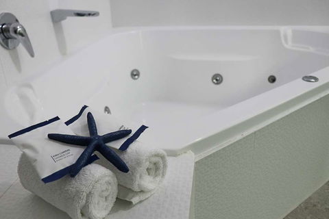 Best Western Plus Hotel Lord Forrest - Accommodation Noosa 10