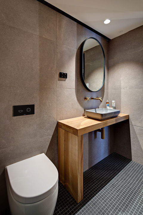 Zara Tower Serviced Apartments - Accommodation Noosa 4