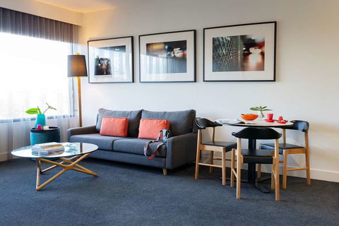 East Hotel - Accommodation Noosa 4