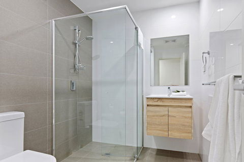 Astra Apartments Parramatta - Skyrise - Accommodation Noosa 5