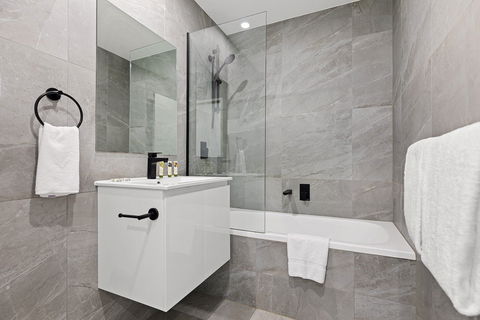 Astra Apartments Parramatta - Skyrise - Accommodation Noosa 11