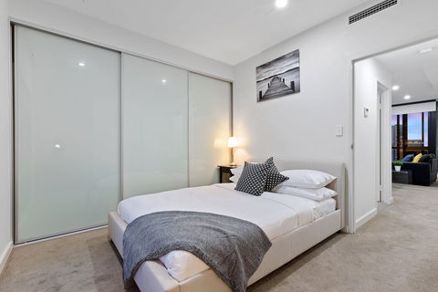 Astra Apartments Parramatta - Skyrise - Accommodation Noosa 15