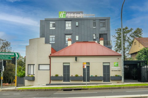 Holiday Inn Stes Parramatta Mar - Accommodation Noosa 1