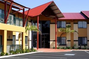 Warners At The Bay Motel - Accommodation Noosa 0
