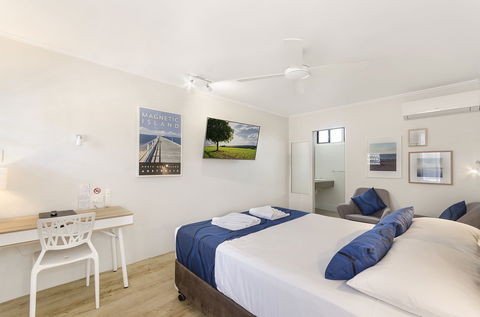 Beach House Motel - Accommodation Noosa 1