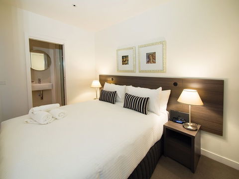 WRAP On Southbank - Accommodation Noosa 2