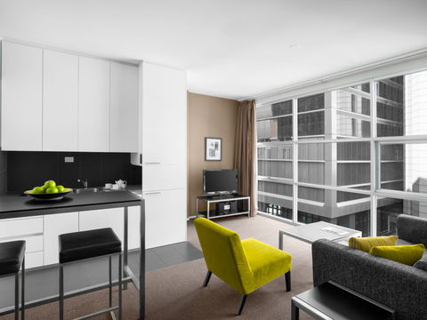 Mantra 100 Exhibition - Accommodation Noosa 2