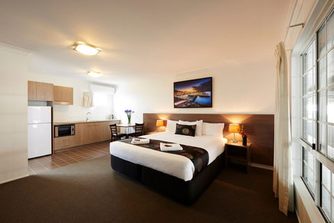 Takalvan Motel - Accommodation Noosa 2