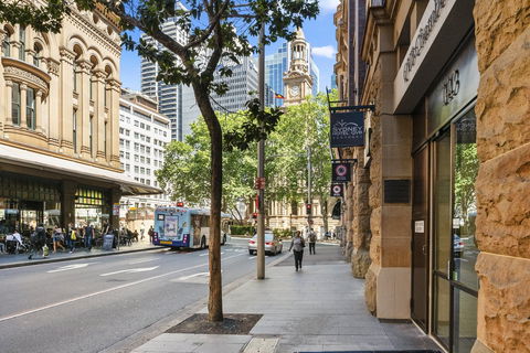 Sydney Hotel QVB - Accommodation Noosa 2