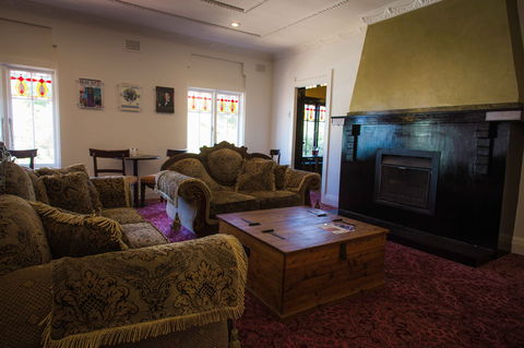 Hotel Blue - Accommodation Noosa 0